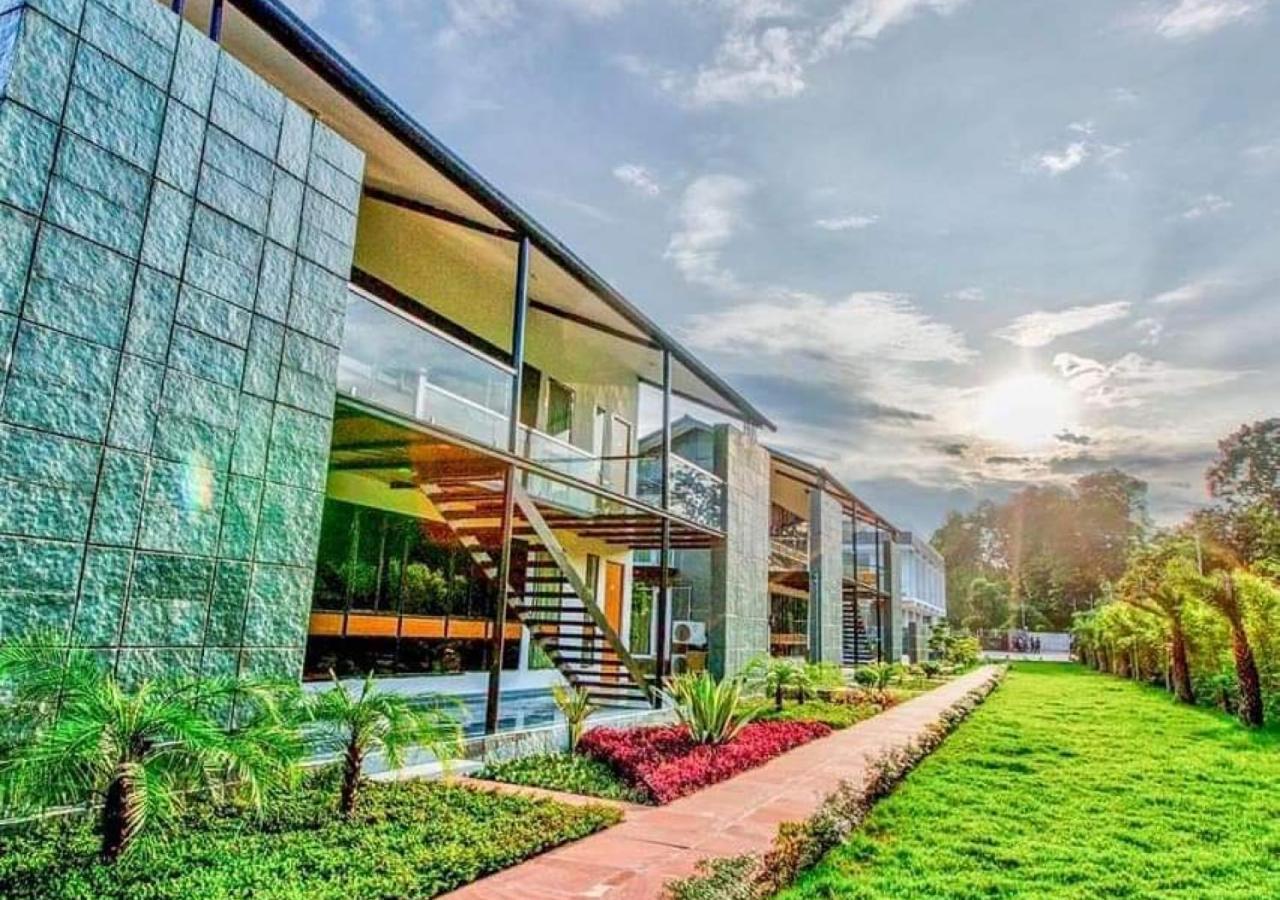 The Cloyster Resort And Spa Ramnagar  Zewnętrze zdjęcie