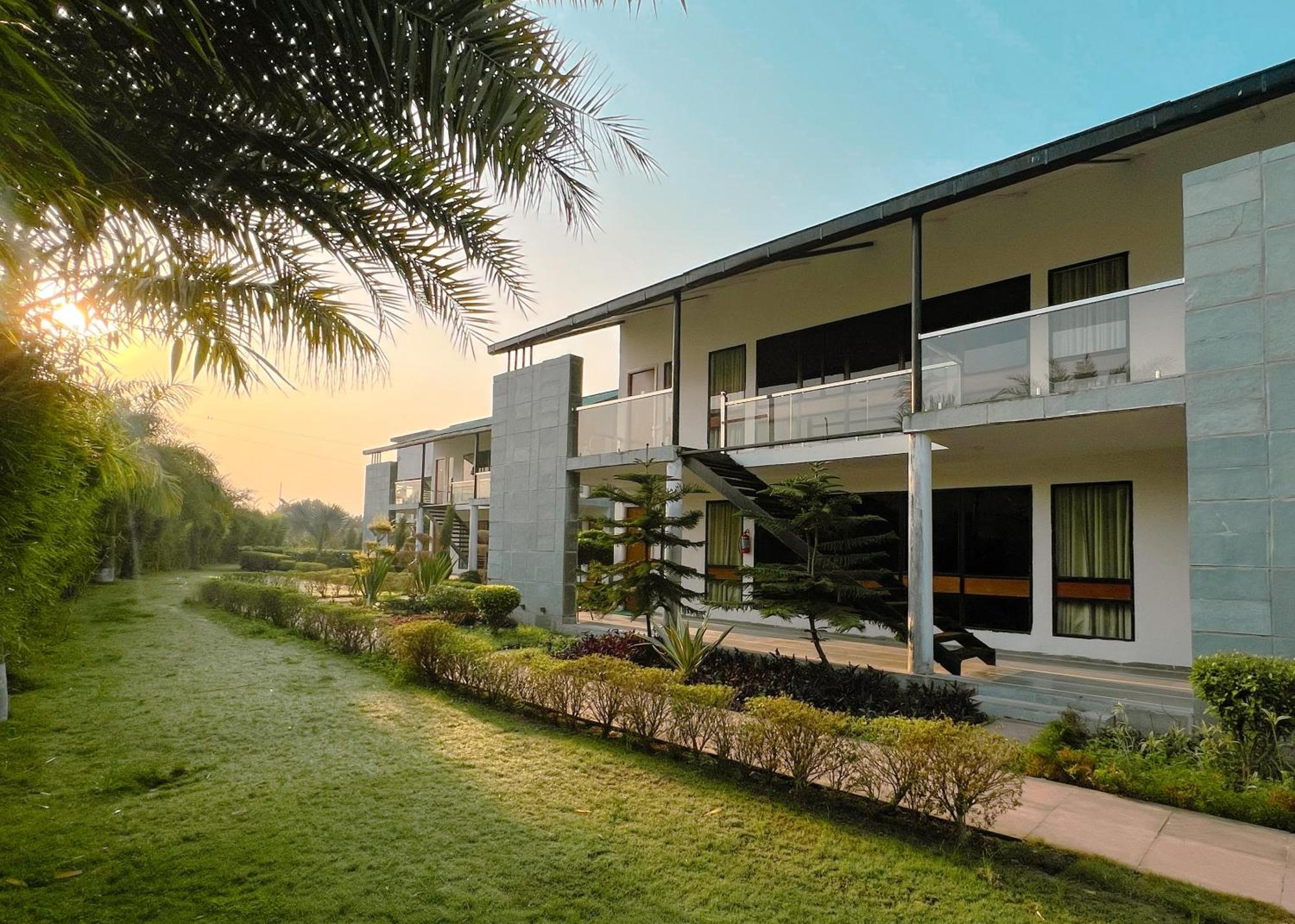 The Cloyster Resort And Spa Ramnagar  Zewnętrze zdjęcie